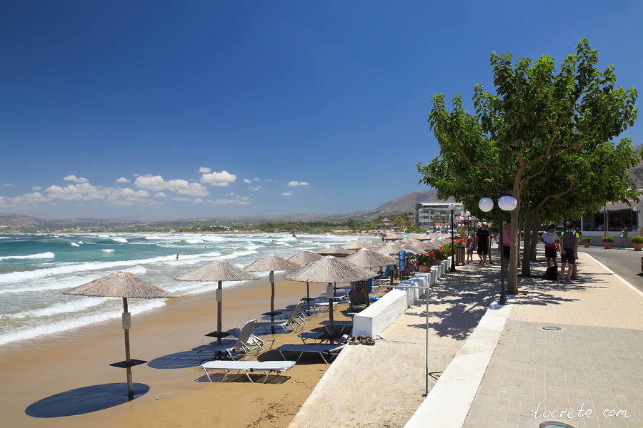 Морской прибой на острове Крит Морской прибой на острове Крит