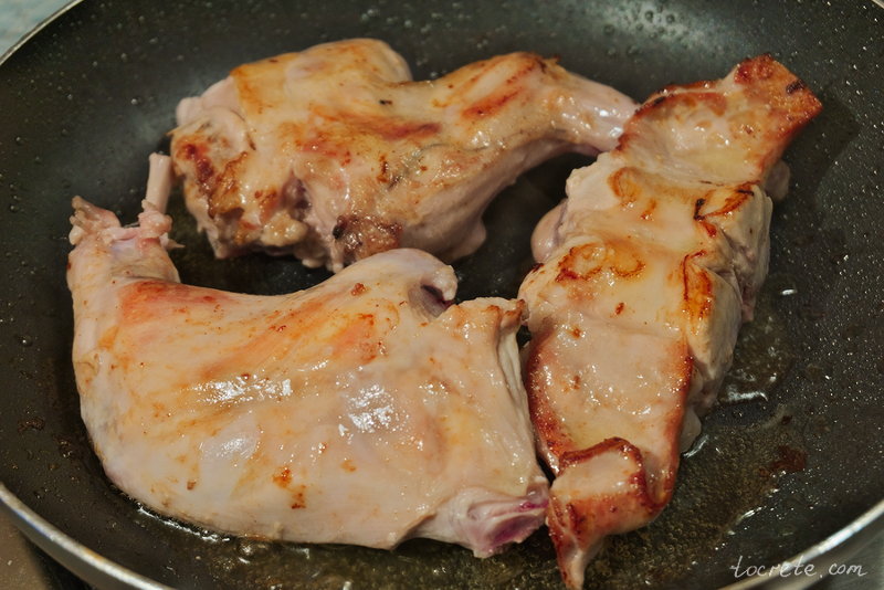 Кролик стифадо (обновленный рецепт) Кролик стифадо (обновленный рецепт)