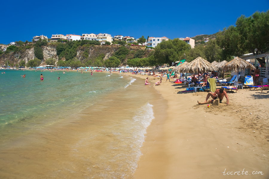 Пляж в Альмириде Пляж в Альмириде