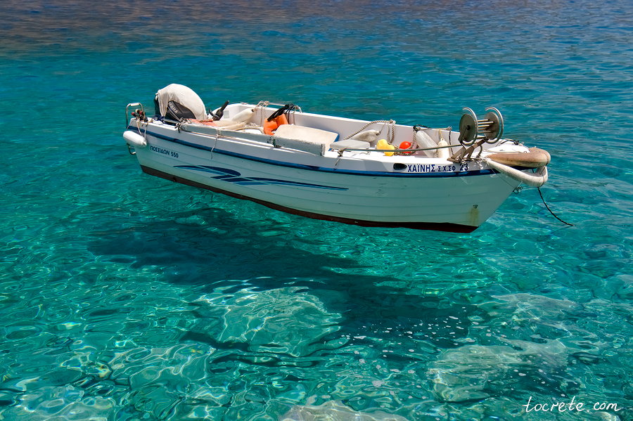 Лутро (Лютро) - деревня на юге острова Крит Лутро (Лютро) - деревня на юге острова Крит