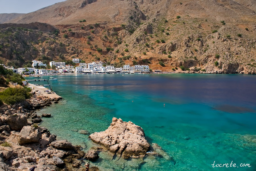 Лутро (Лютро) - деревня на юге острова Крит Лутро (Лютро) - деревня на юге острова Крит