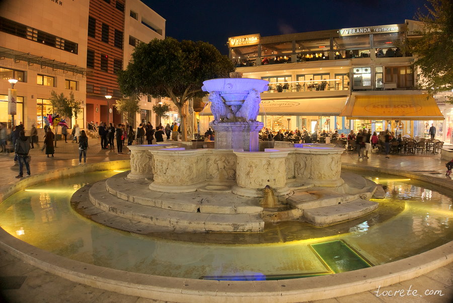 Ираклион, фонтан Морозини Ираклион, фонтан Морозини