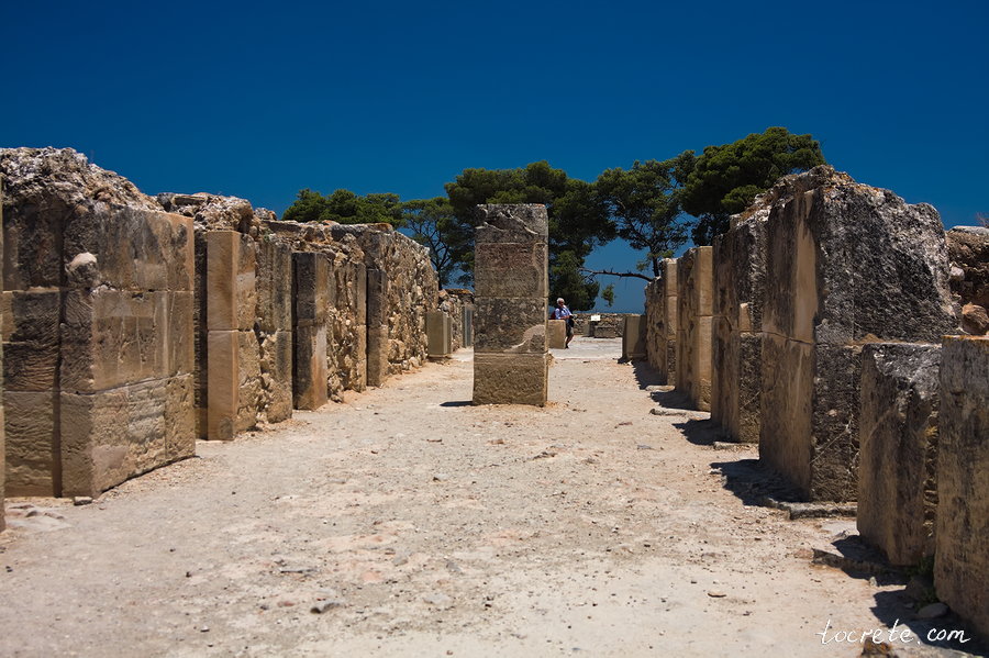 Фестский дворец (Phaistos Palace) Фестский дворец (Phaistos Palace)