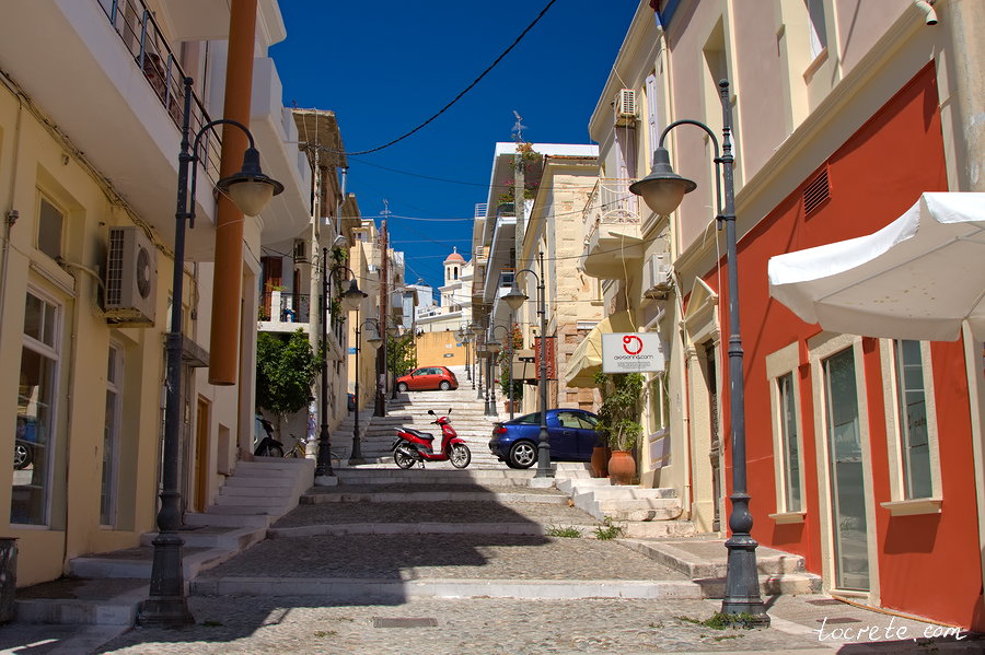 Сития (Sitia, Σητεία) - город на востоке острова Крит Сития (Sitia, Σητεία) - город на востоке острова Крит