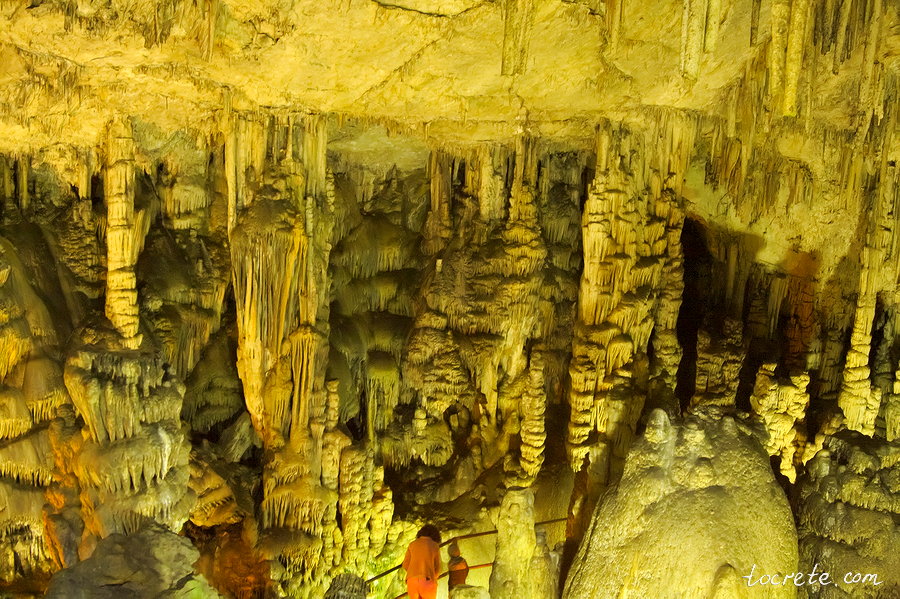 Пещера Зевса (Диктейская пещера, Пещера Психро) Пещера Зевса (Диктейская пещера, Пещера Психро)