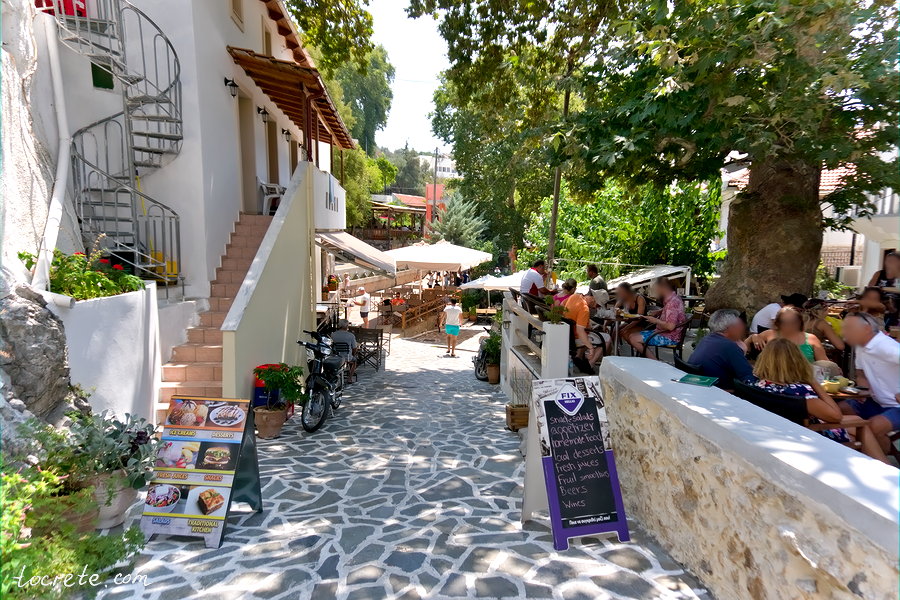 Спили (Spili, Σπήλι) Спили (Spili, Σπήλι)