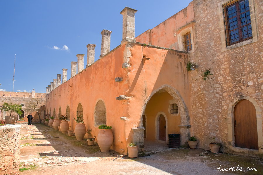 Монастырь Аркади. Месокумья Монастырь Аркади. Месокумья