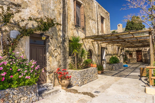 Монастырь Превели - Кельи Монастырь Превели - Кельи